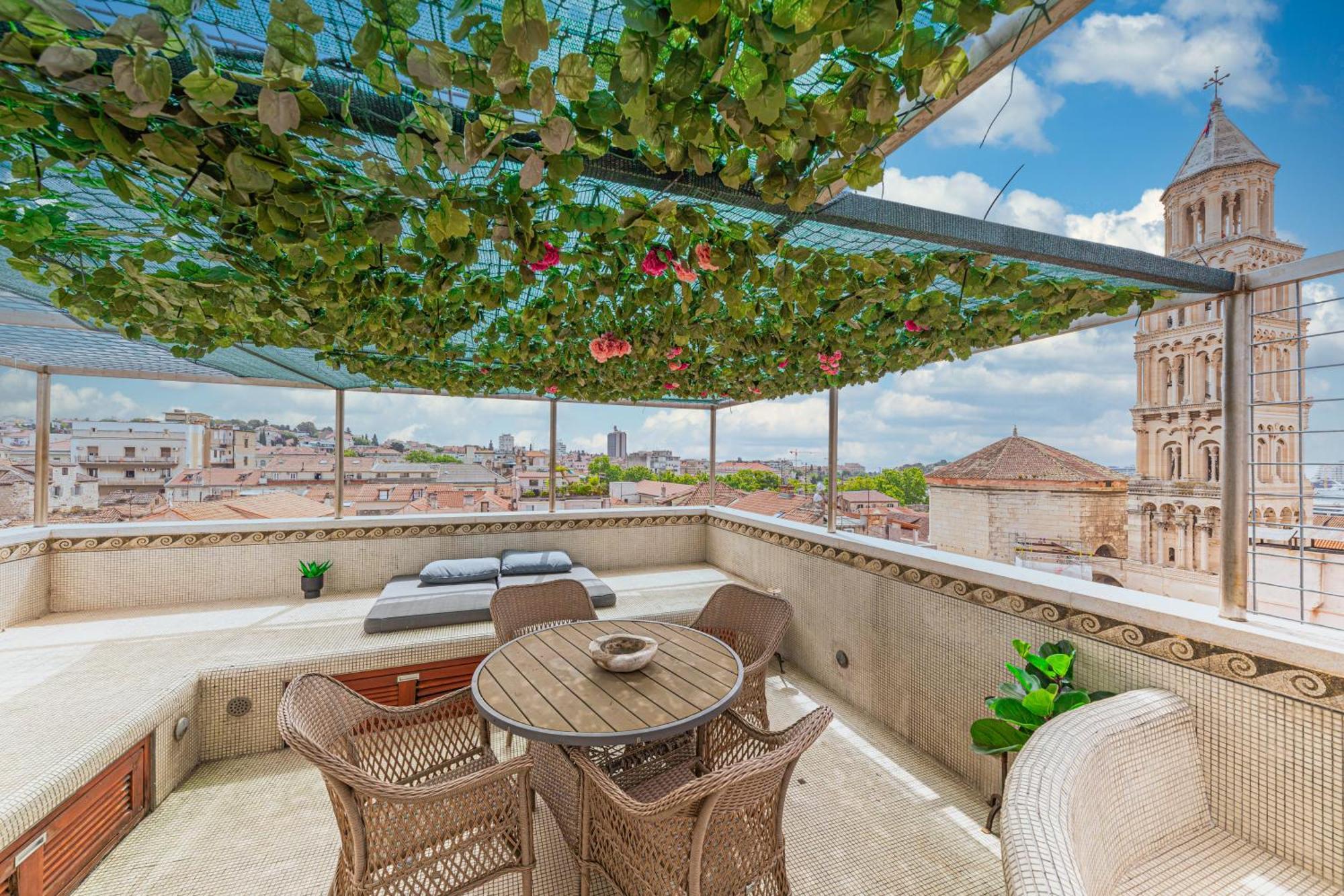 Augubio Penthouse Apartman Split Kültér fotó